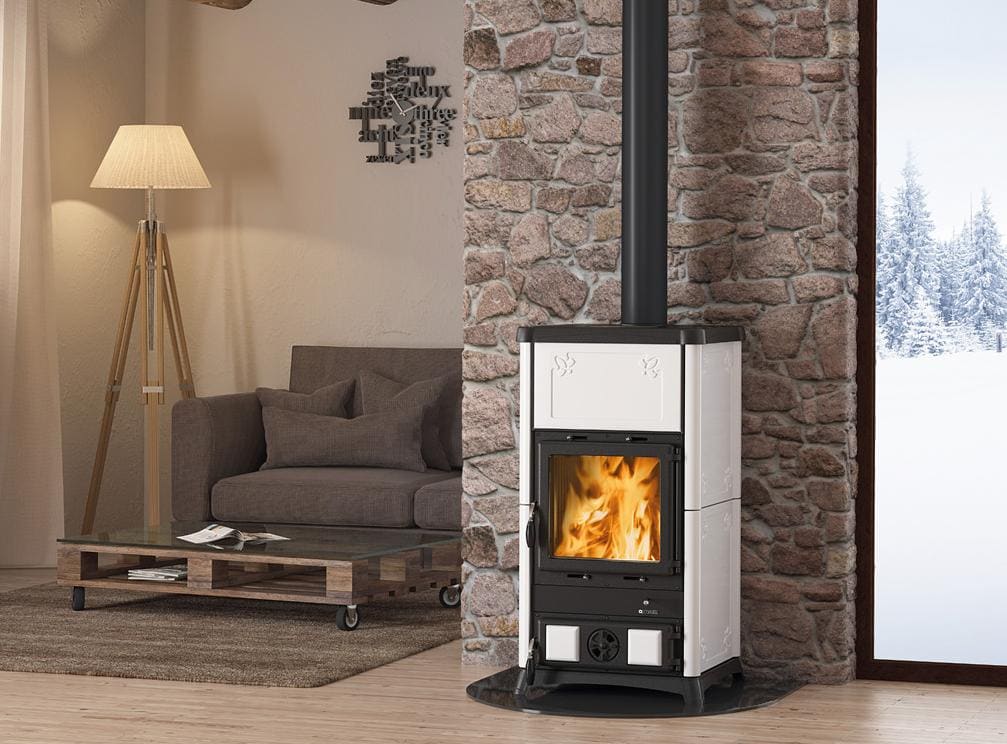 anschließbarer Keramik-Holzofen - LA NORDICA Fedora.16 8.3 kW