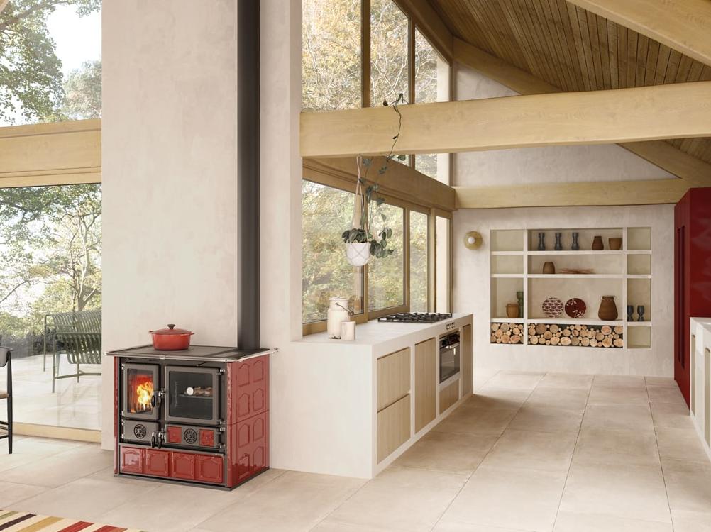 Holz-Küchenherd anschließbar - LA NORDICA Rosa.16 Maiolica Bordeaux 8,8 kW