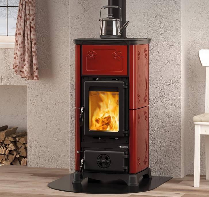 anschließbarer Keramik-Holzofen - LA NORDICA Emiliana.165 6.5 kW