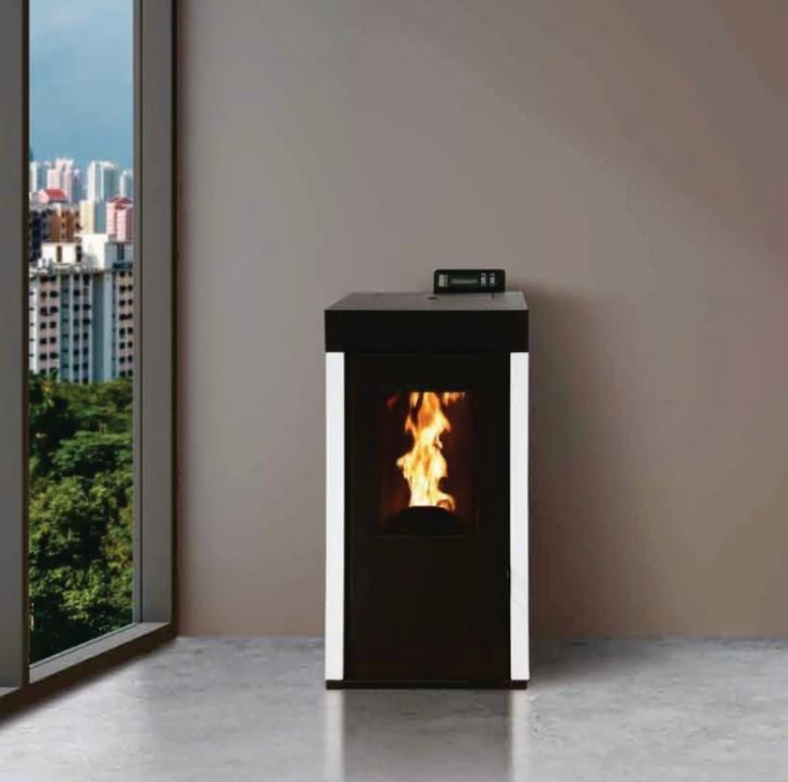 PACK : Pelletofen raumluftunabhängig + Kit Ventouse - INTERSTOVES Marina 8 kW