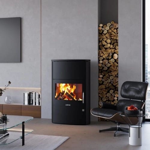 Holzofen JUSTUS AGERO W+ mit bloc Wärmespeicher – 7 kW
