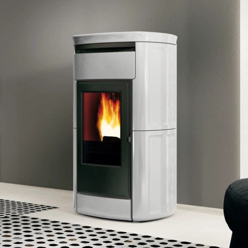 Pelletofen Edilkamin Kira H 23 Evo 22,8 kW Hydro