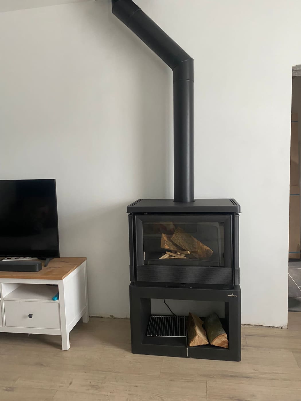 Belüfteter Holzofen, leise anschließbar, 3 Glasflächen - BRONPI Versailles 10 kW